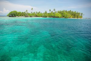 The ideallic waters around the San Blas islands