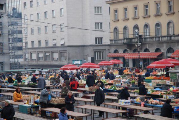 Zagreb market in the winter