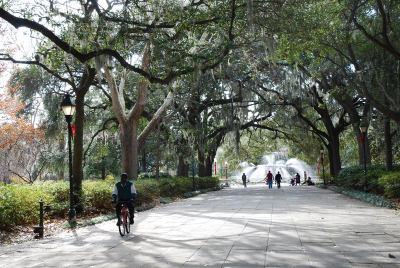 the central park entrance in Savannah