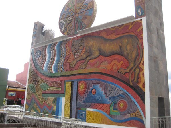 mural on Avenida del Sol