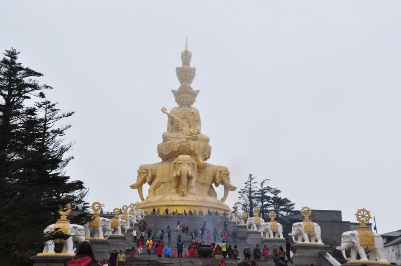 Golden Summit Buddha