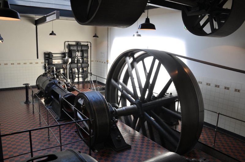 Engine at Tilburg Textile Museum