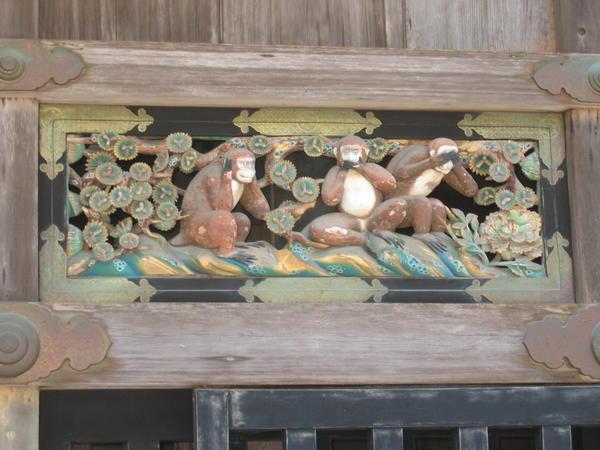 Three wise monkeys, Nikko