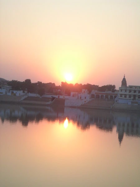 Sun set,, Couche de soleil sur le lac sacre de Pushkar
