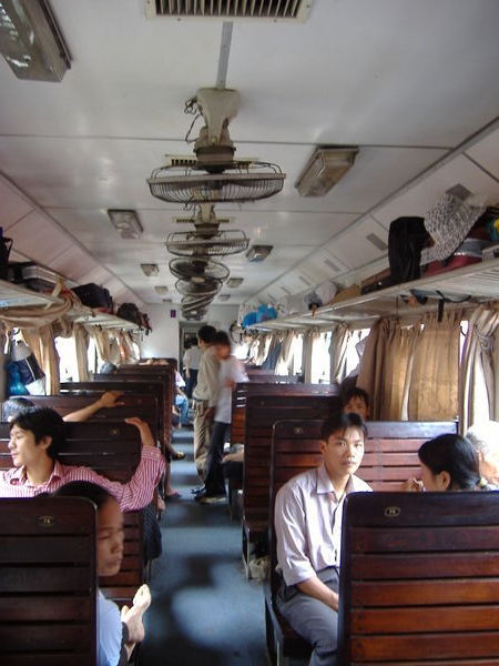LaoCai-Hanoi  morning train (12 hours!)