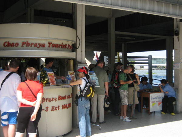 Central Pier  Ticket Booth