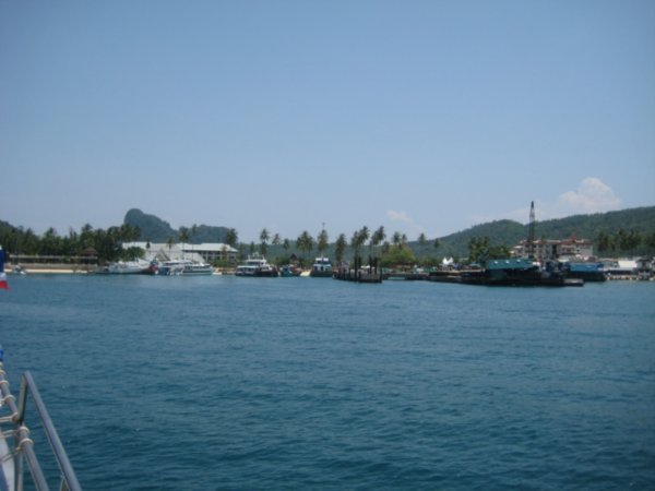 Ton Sai Bay