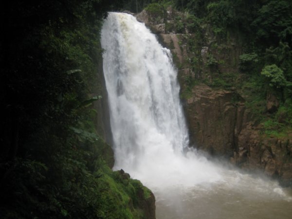 Heaw Narok Waterfall 