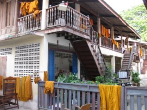Wat Choeng Tha - Monk House