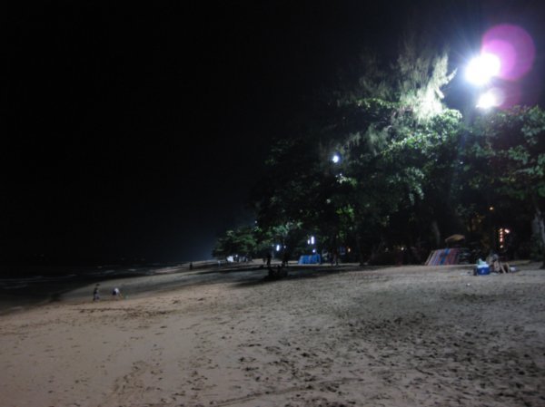 Jomtiem Beach at night