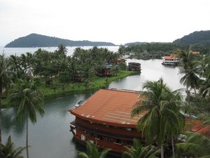 Grande Lagoona Resort