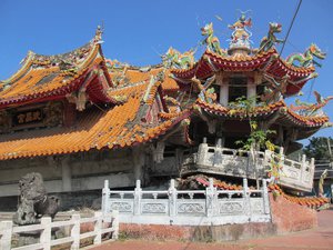 Earthquake Temple