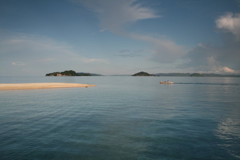 Beach at Fadhila cottages, katupat