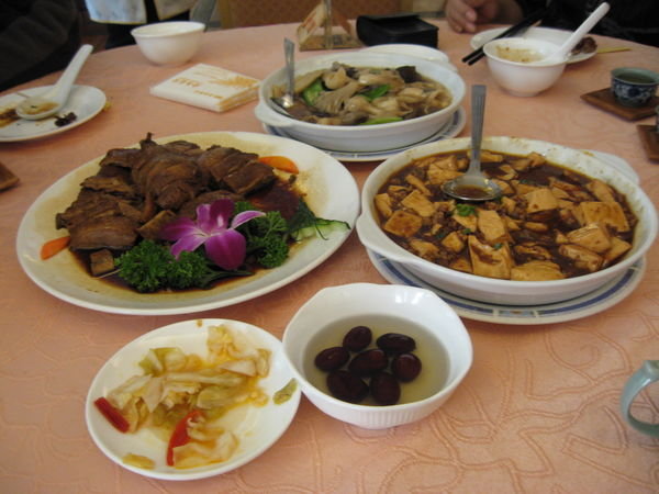Lunch in Xiangzhou