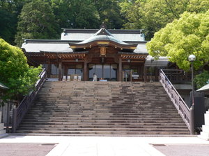 Temple with the English Omikuji. 