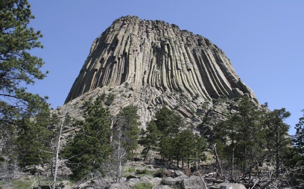 The Devil's Tower close up