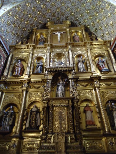 Spectacular Museso de Iglesia Santa Clara