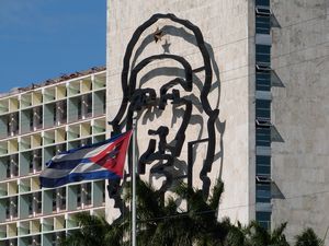 Che Guevara on the Ministry of the Interior building