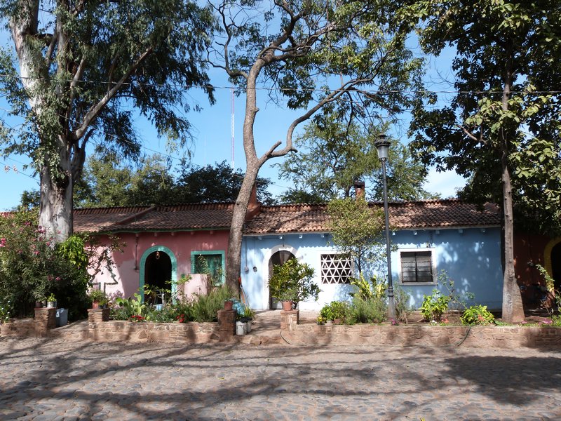 Retired workers' cottages at Casa Herradura