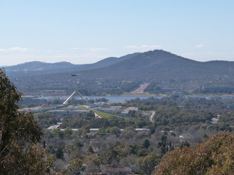 Looking back towards the War Memorial and Mt Ainslie