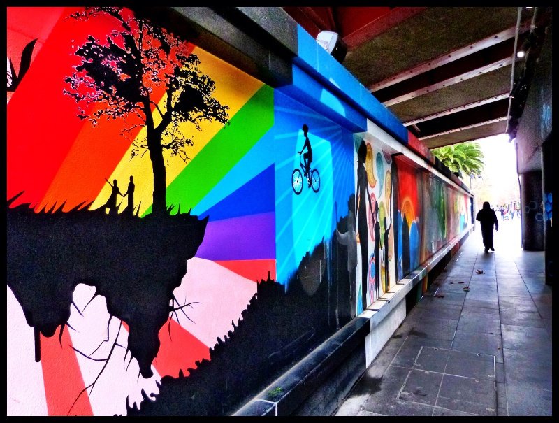 Brightening up a dull winter's day - street art in Melbourne