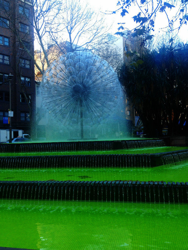 El Alamein fountain....colour me spring!