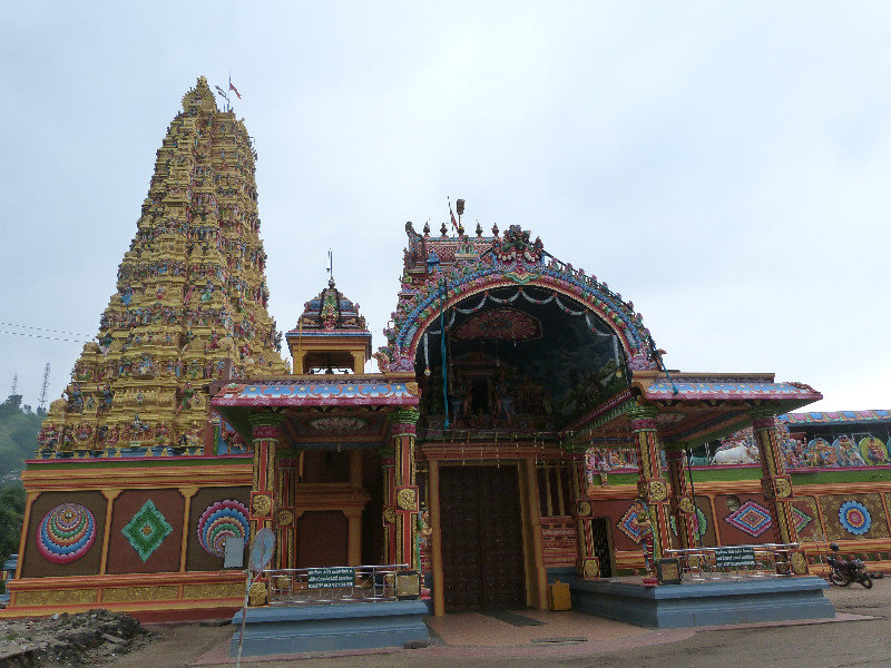 Biggest Hindu temple in Sri Lanka...300 years old