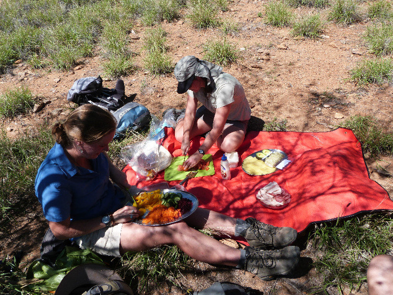 Guides preparing lunch