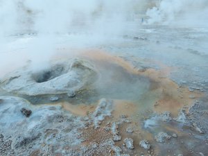 Amazing colours at the Geysers del Tatio