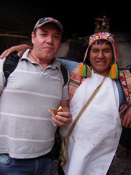 Marco with Pisac man