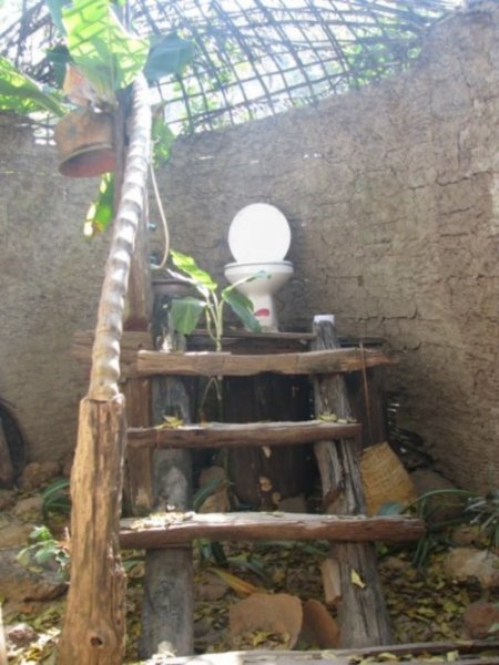 Kings Toilet at Tacomepai