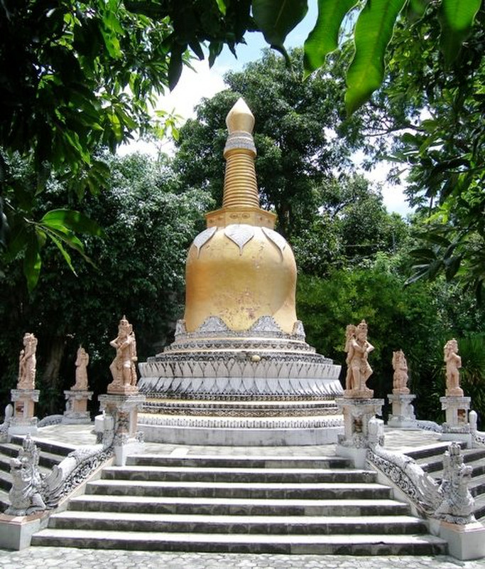 e - Brahma Vihara Monastery Stupa