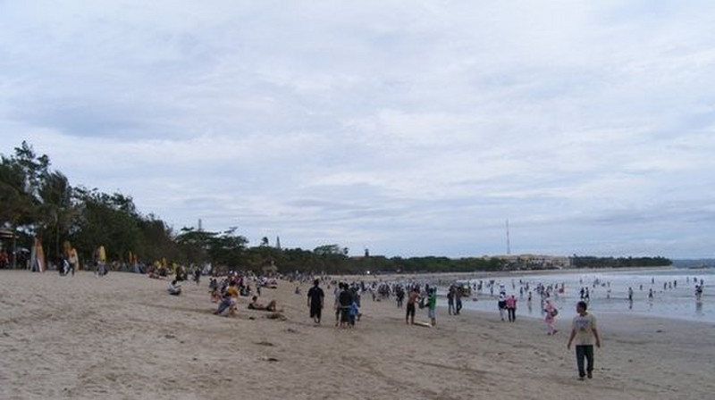 b - Kuta beach