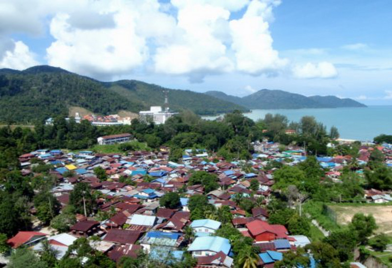 f - View of Feringhi town