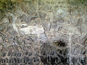 Bas Relif carving at Angkor Wat