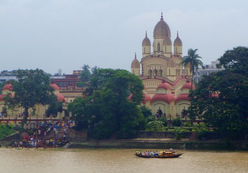 Dakshineshwar HinduTemple on the river
