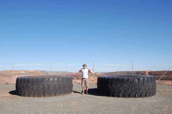 Tim and mining truck's tyres 