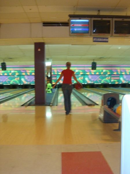 Bowling in Lima