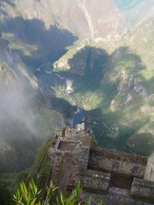Ruins at the top of Waynu Picchu 2