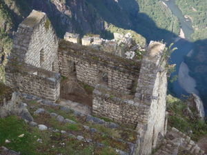 Ruins at the top of Waynu Picchu 3