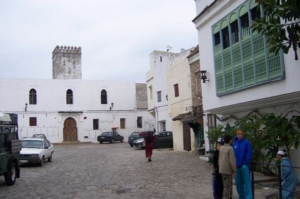 Walking toward the Casbah (old town)
