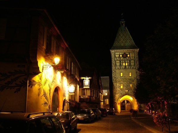 Bergheim at night