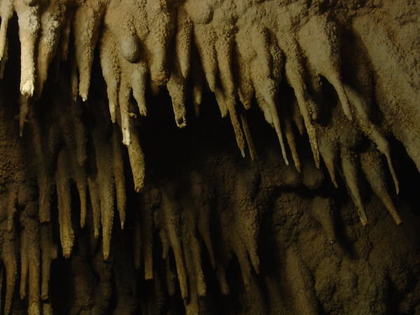 Nguara Caves