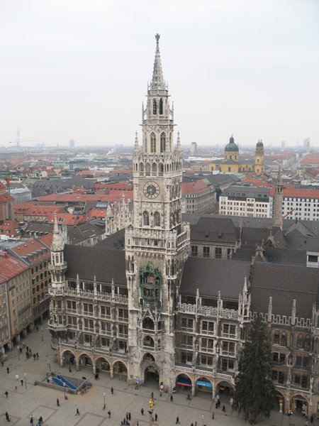 Rathaus from St. Peters