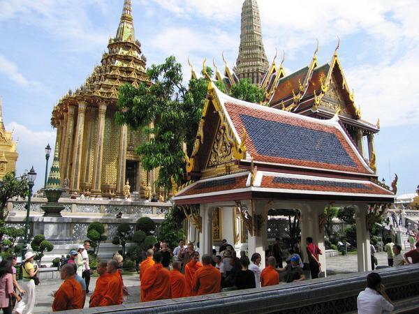 Wat Phra Kaeo Grounds