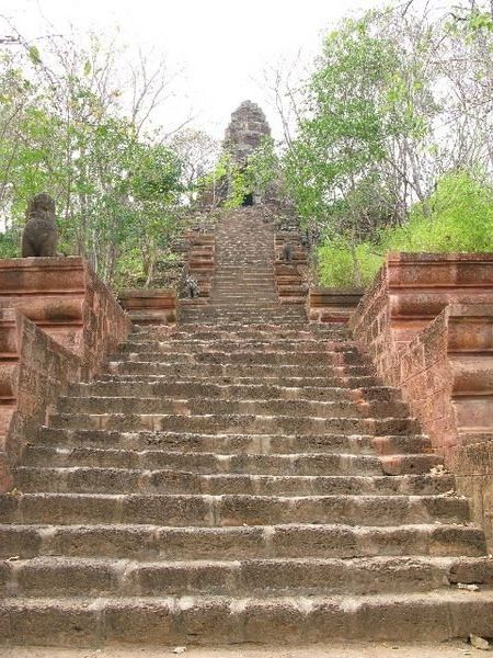 Long stairs to an Ancient Wat