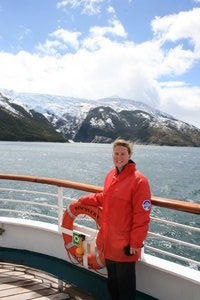 Sailing the Chilean Fjords and taking in the glaciers