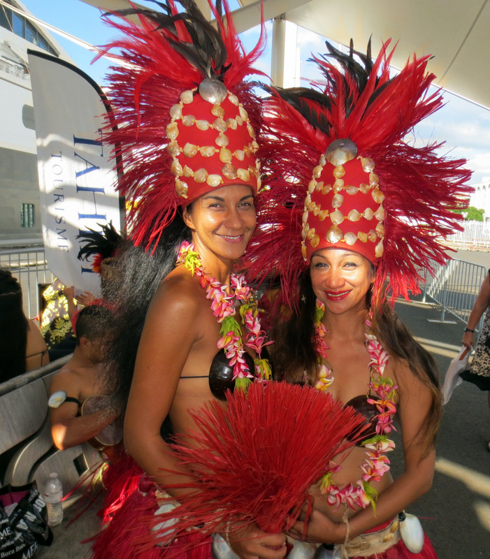 LOCAL ENTERTAINMENT TO GREET OUR SHIP IN TAHITI