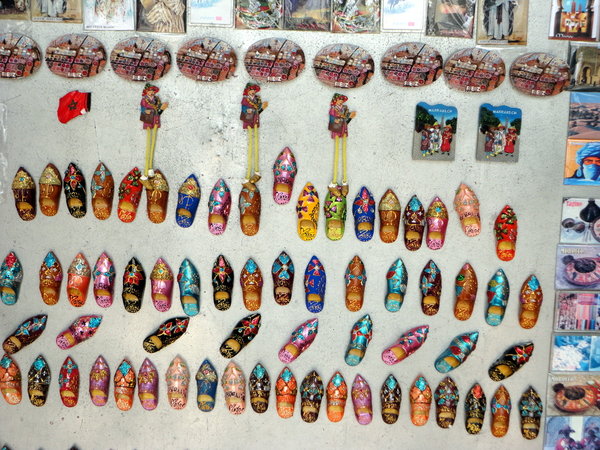 MOROCCAN MAGNETS