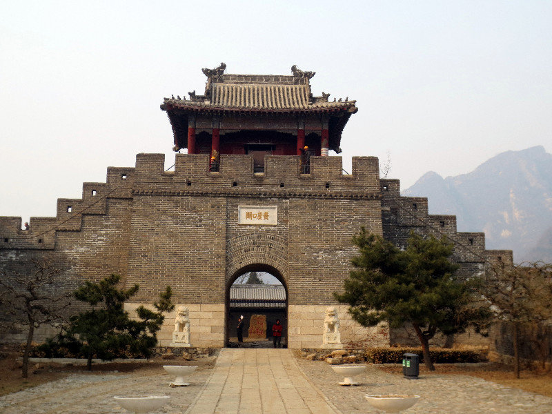 GREAT WALL GATE